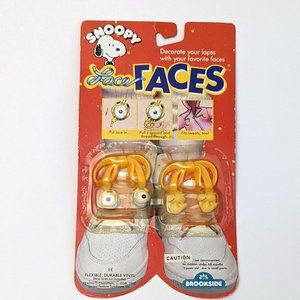 Vintage 1989 Peanuts Snoopy Flying Ace & Woodstock Shoe Lace Faces New Sealed